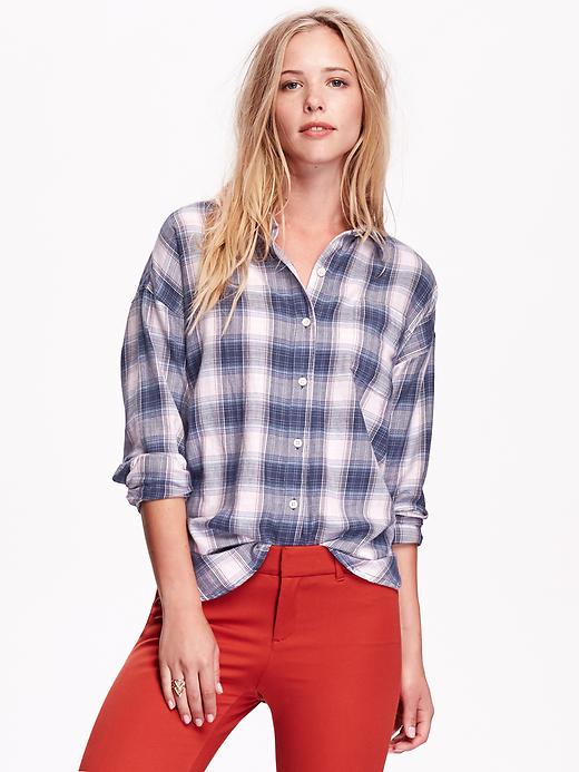 View large product image 1 of 1. Women's Plaid Flannel Boyfriend Shirt