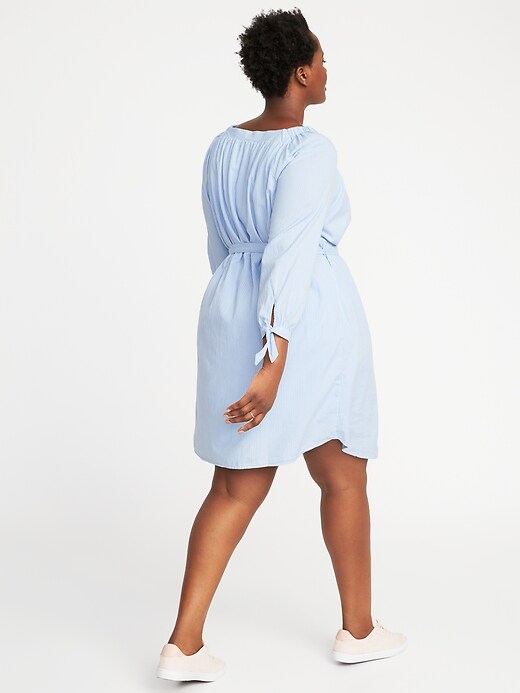 Image number 2 showing, Square-Neck Plus-Size Tie-Belt Shift Dress