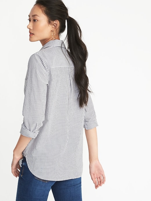Image number 2 showing, Relaxed Classic Tunic Shirt for Women
