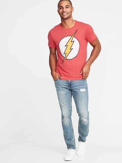 L'image numéro 3 présente T-shirt unisexe The Flash de DC ComicsMC pour adulte