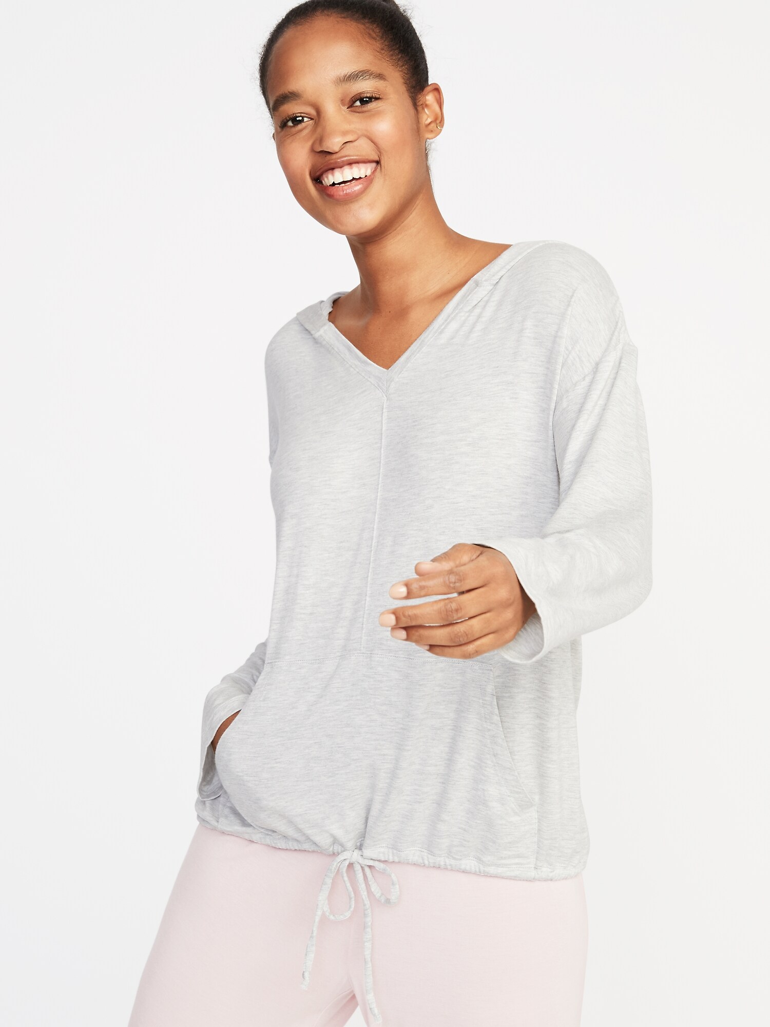 Drawstring shop hem pullover