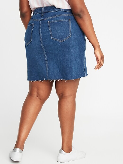 Image number 2 showing, High-Waisted Secret-Slim Pockets Plus-Size Jean Skirt