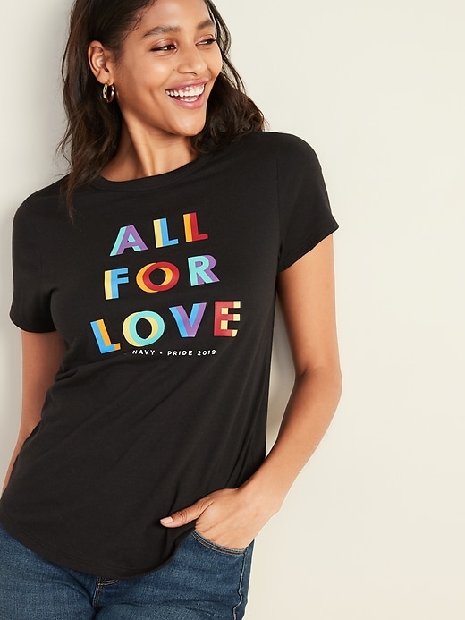 Voir une image plus grande du produit 1 de 1. T-shirt à imprimé Pride 2019 pour femme