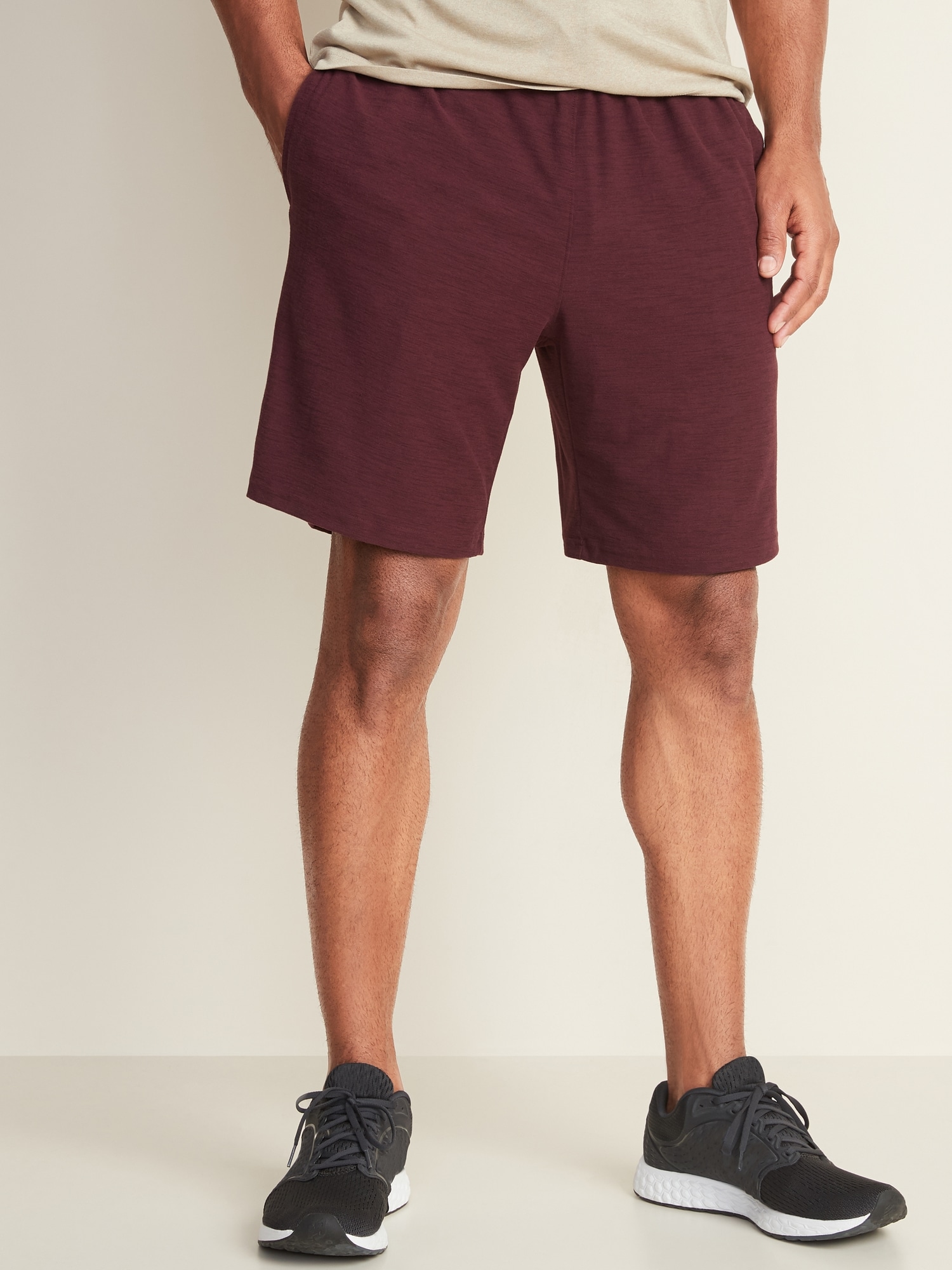 9 inch inseam athletic shorts