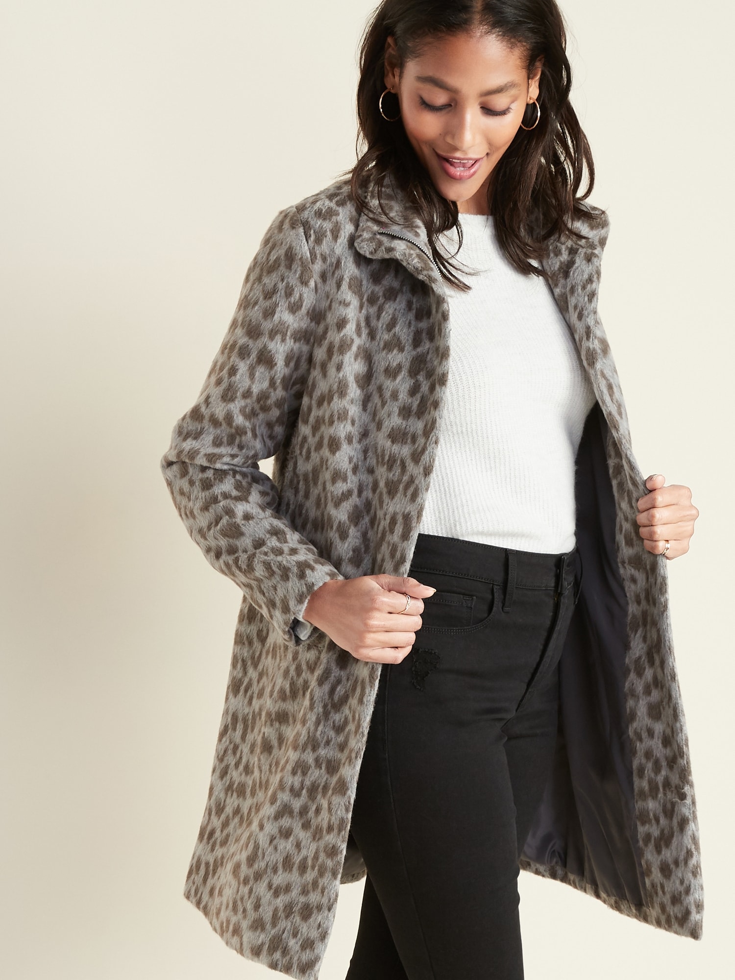 Grey animal shop print coat