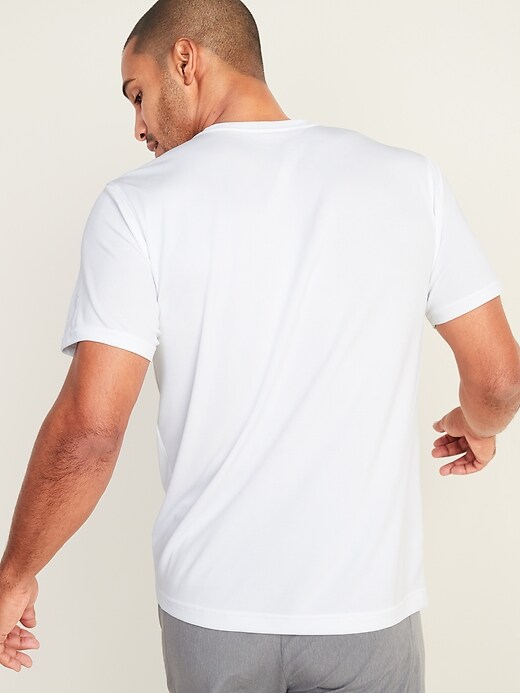 L'image numéro 2 présente T-shirt de base en maille à contrôle des odeurs Go-Dry Cool pour homme
