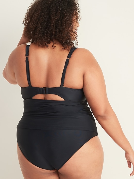Image number 2 showing, Twist-Front Underwire Plus-Size Tankini Swim Top