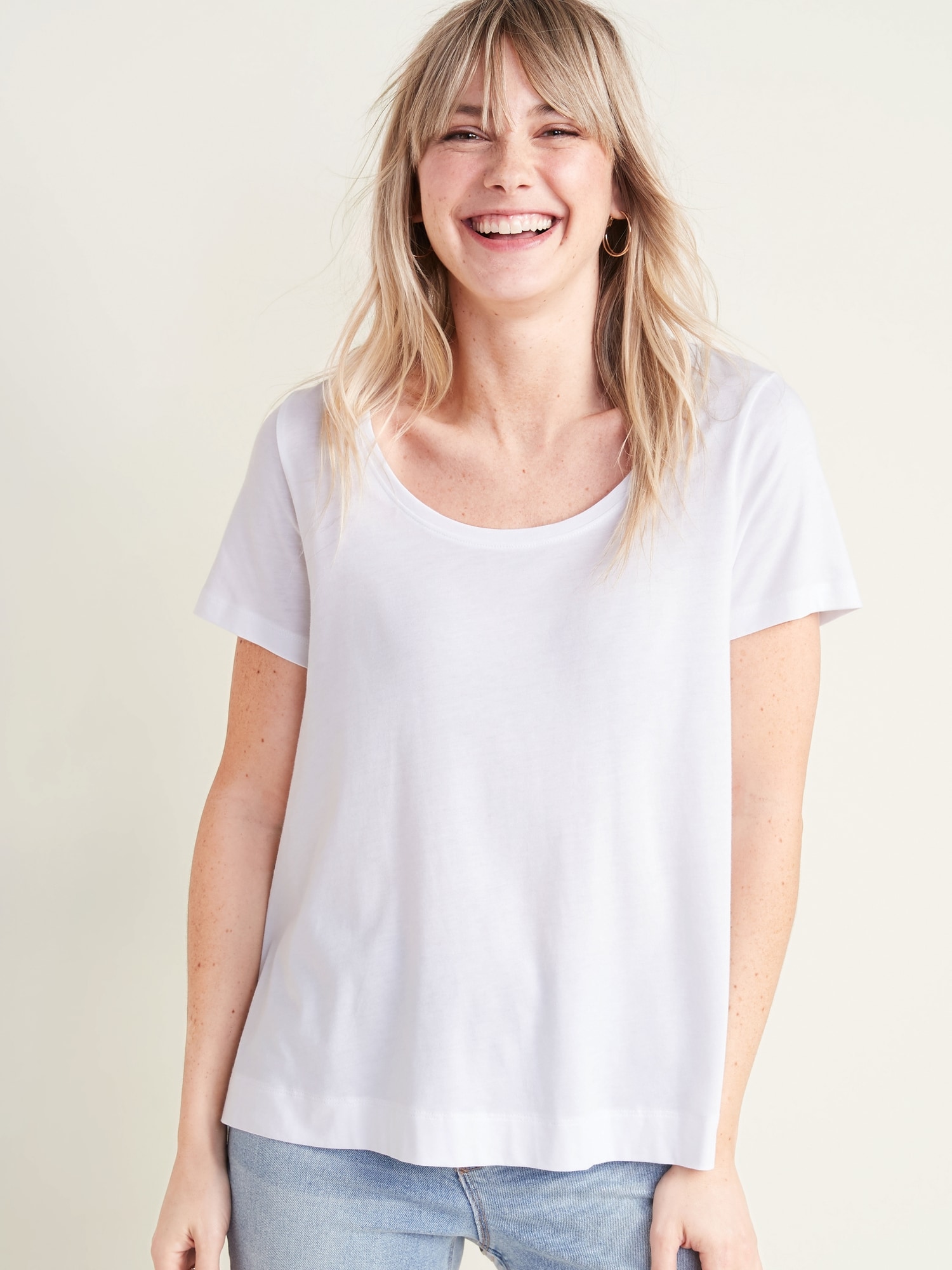 old navy scoop neck tee