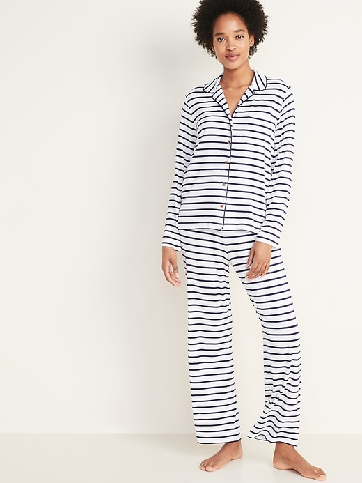 L'image numéro 1 présente Pyjama à imprimé pour femme