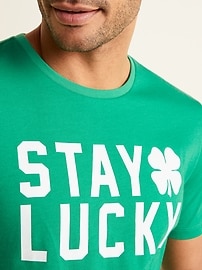 Voir une image plus grande du produit 3 de 3. T-shirt à imprimé « Stay Lucky » de la Saint-Patrick pour homme