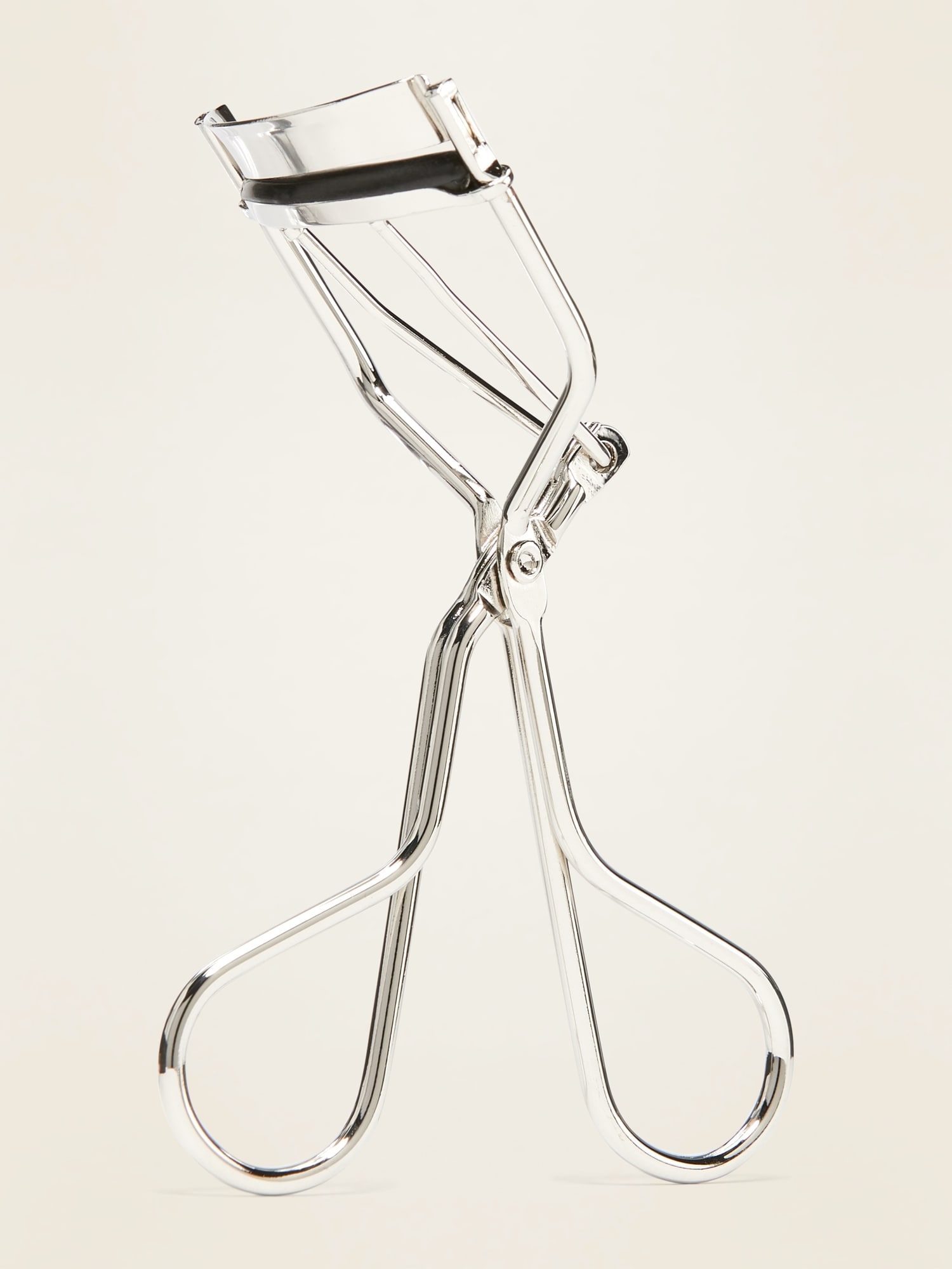 Mechanical store eyelash curler