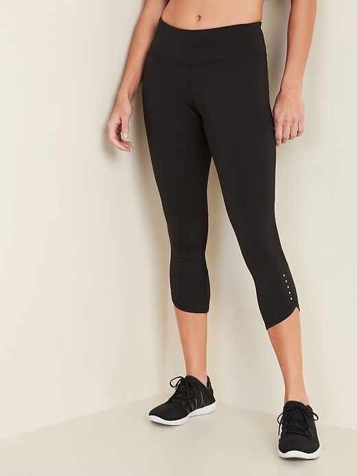 View large product image 1 of 3. Mid-Rise Elevate Compression Run Crops for Women