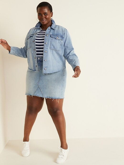 Image number 3 showing, Cropped Cut-Off Plus-Size Jean Jacket