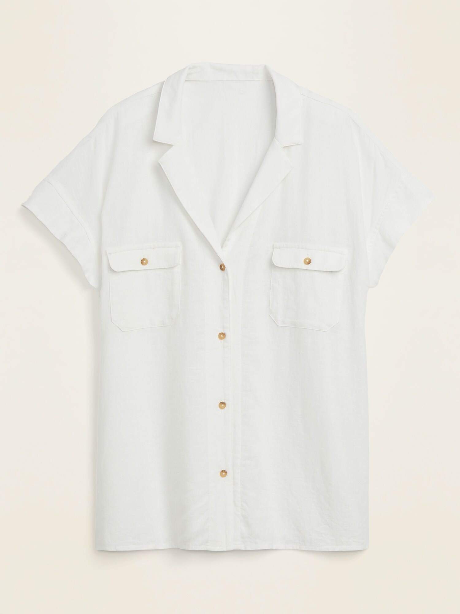 white short sleeve tee