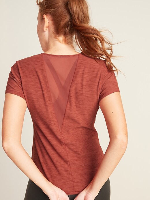 Voir une image plus grande du produit 1 de 2. T-shirt Breathe ON performance avec dos en maille pour femme