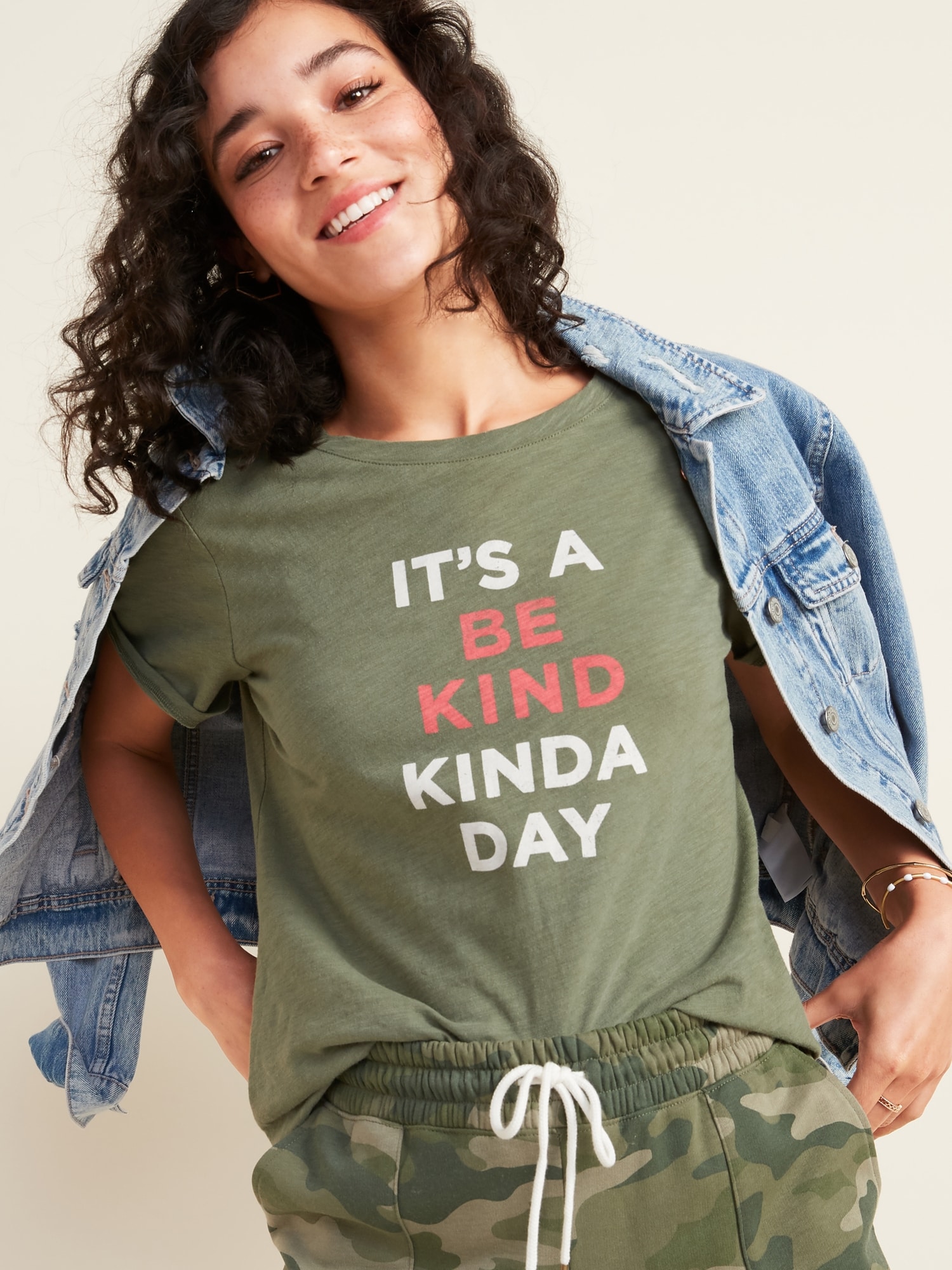 Bee kind sweatshirt old navy best sale