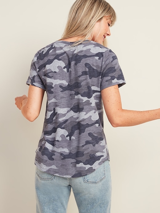 L'image numéro 2 présente T-shirt passe-partout en tricot flammé à motif pour Femme