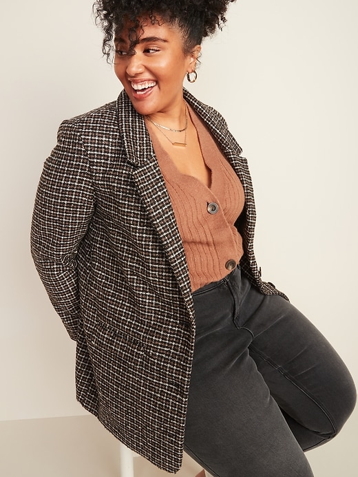 View large product image 1 of 3. Oversized Textured Check-Pattern Plus-Size Blazer Jacket