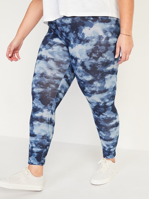 Image number 1 showing, High-Waisted Printed Jersey Plus-Size Leggings