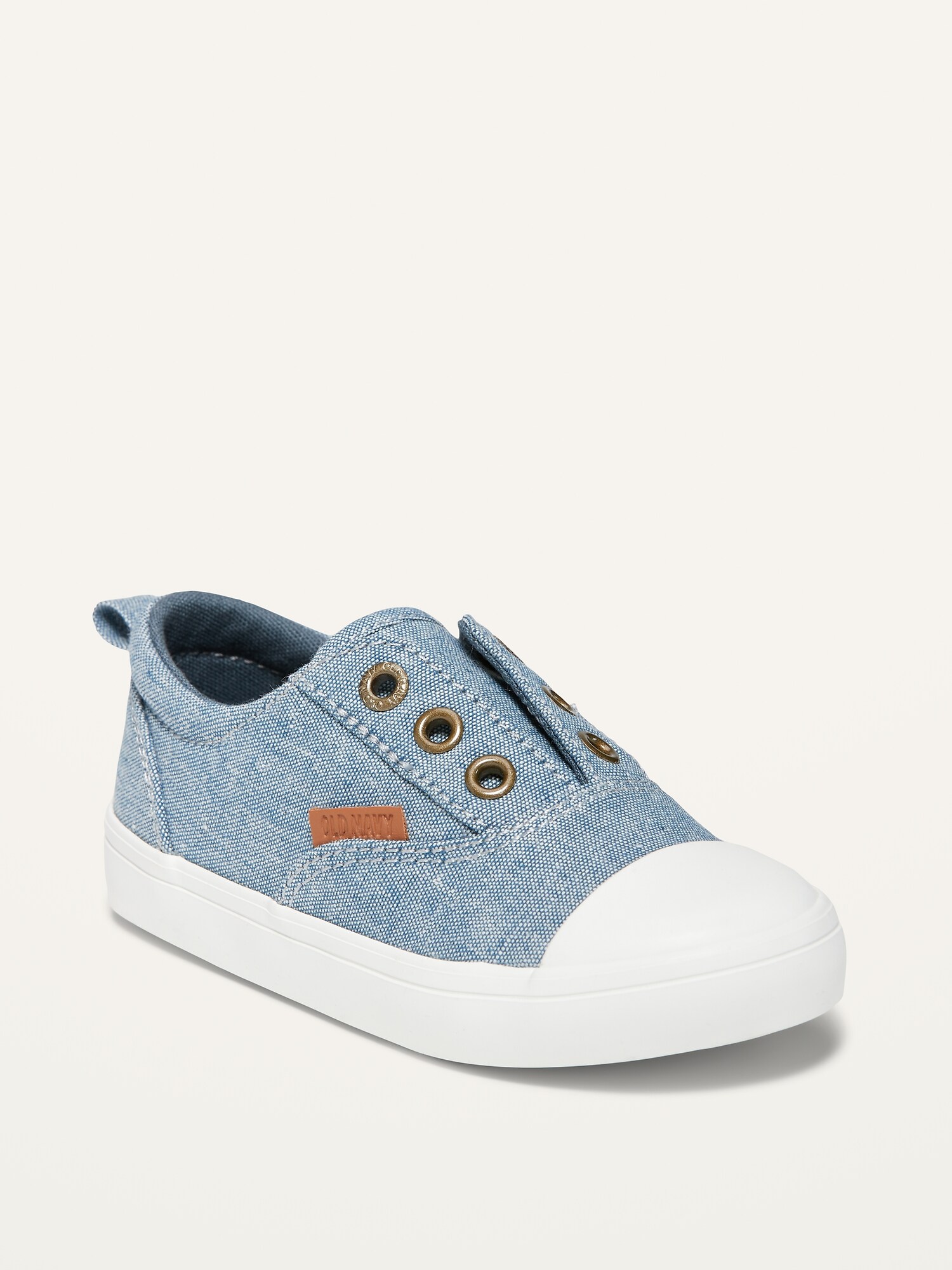 Laceless shop canvas shoes