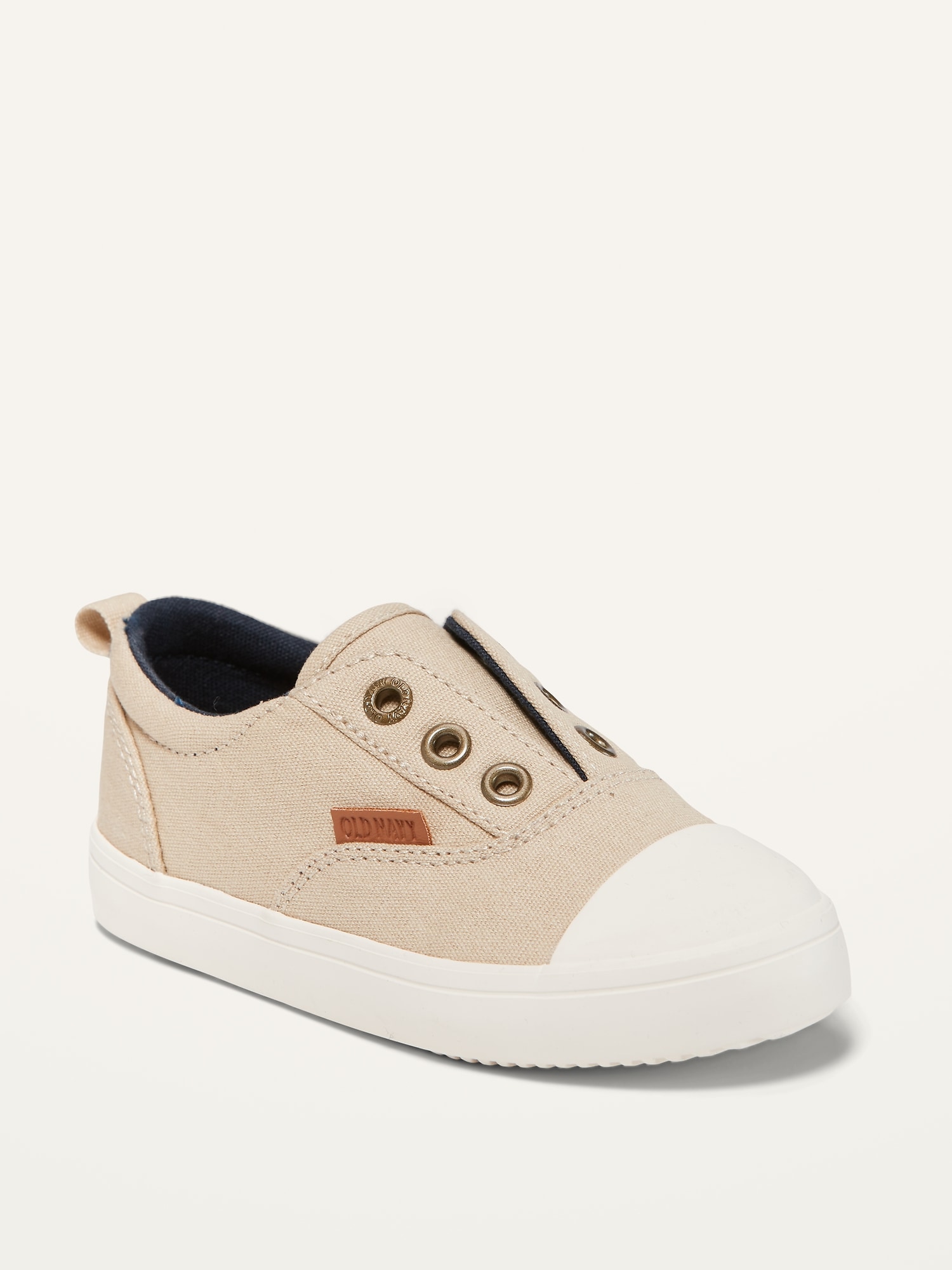 Laceless shop canvas shoes