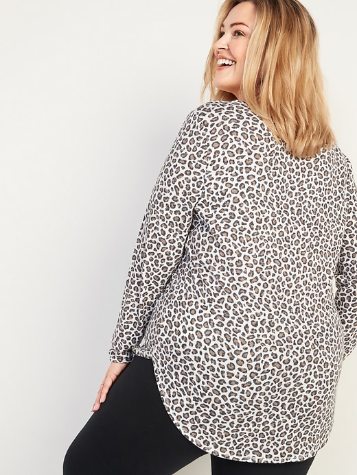 Image number 2 showing, Cozy Plus-Knit Patterned Plus-Size Long-Sleeve Tee