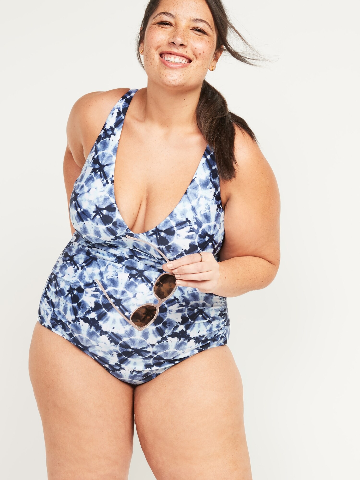 Plus size sale swimsuit old navy