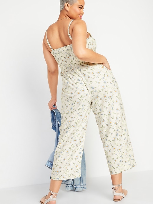 L'image numéro 2 présente Combinaison-pantalon sans manches en mélange de lin à fleurs pour Femme