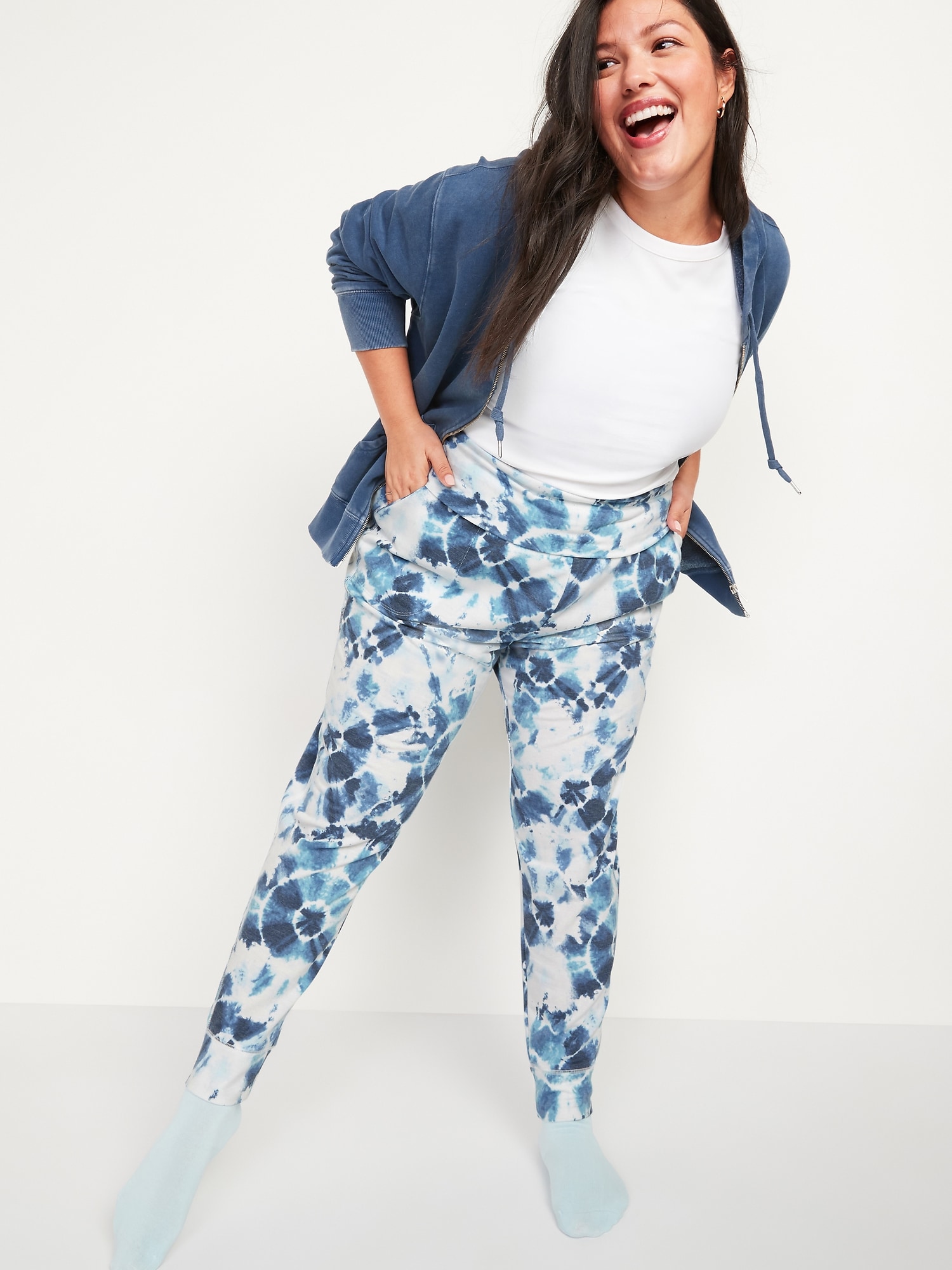 Plus size floral on sale joggers