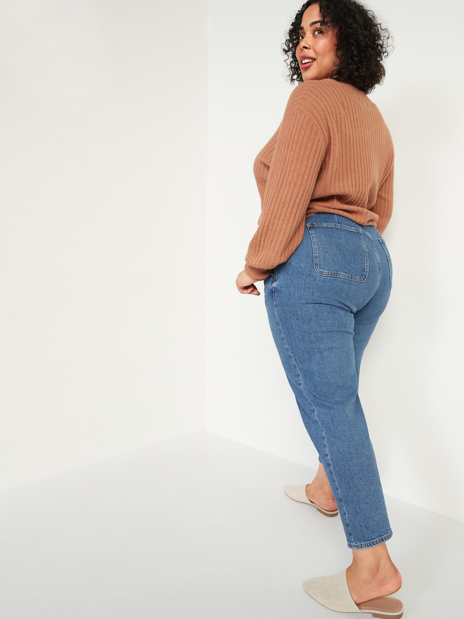 Extra High-Waisted Secret-Slim Pockets Sky-Hi Straight Plus-Size  Non-Stretch Jeans, Old Navy
