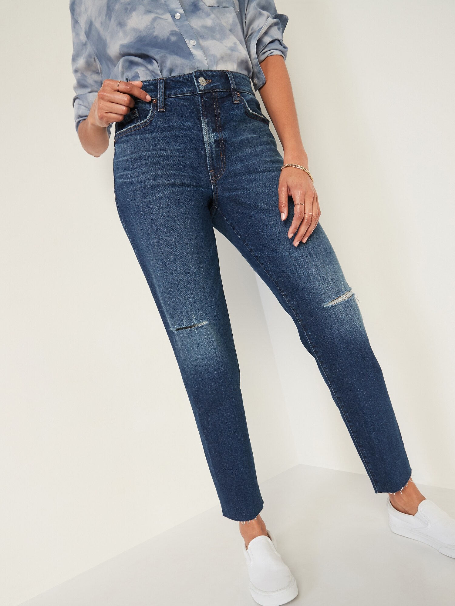 straight jeans with rips