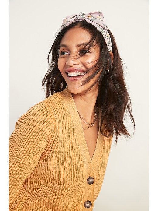 21 Headbands That You Won't Want To Take Off