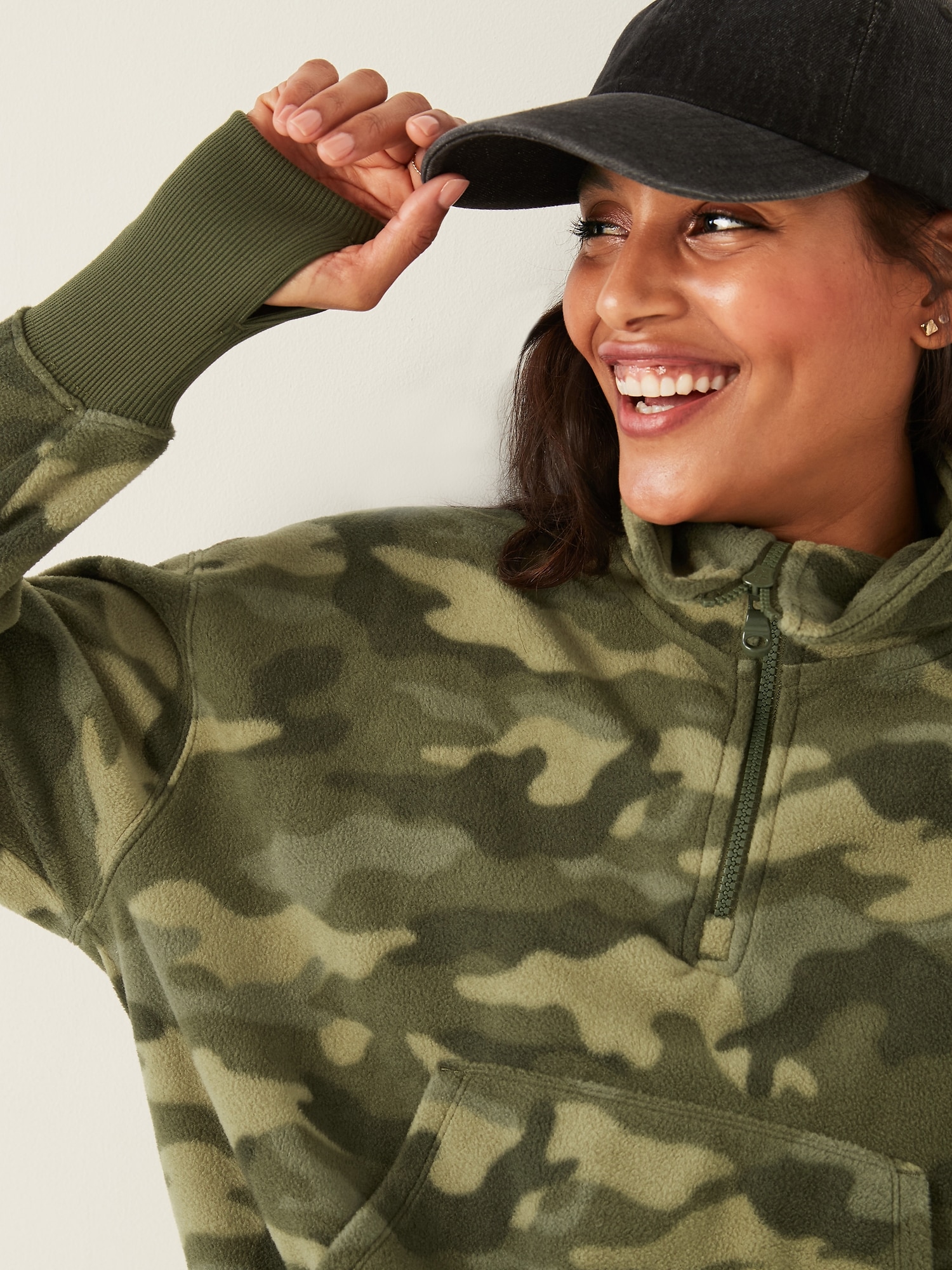 Loose Quarter-Zip Micro Performance Fleece Sweatshirt for Women | Old Navy