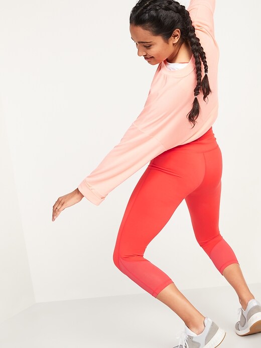 Image number 6 showing, High-Waisted PowerPress Mesh-Trim Compression Crop Leggings for Women