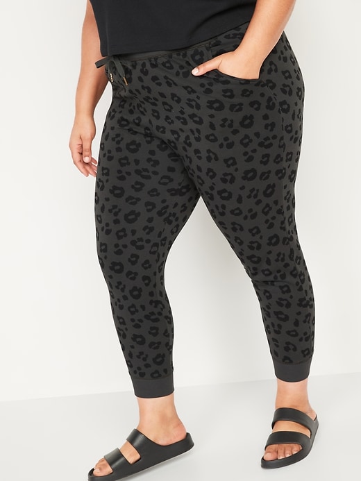 View large product image 1 of 2. Mid-Rise Plus-Size Vintage Street Jogger Sweatpants