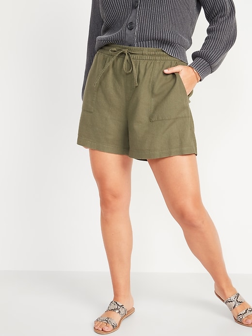 Image number 5 showing, High-Waisted Linen-Blend Utility-Pocket Shorts For Women -- 4-Inch Inseam
