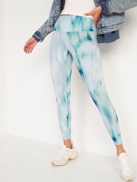 Image number 3 showing, High-Waisted CozeCore 7/8 Leggings