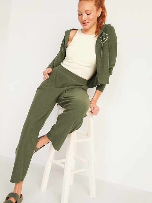 Image number 3 showing, Extra High-Waisted Lightweight Textured Barrel-Leg Sweatpants