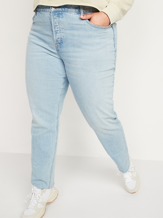 Image number 7 showing, High-Waisted Slouchy Straight Button-Fly Cut-Off Jeans for Women