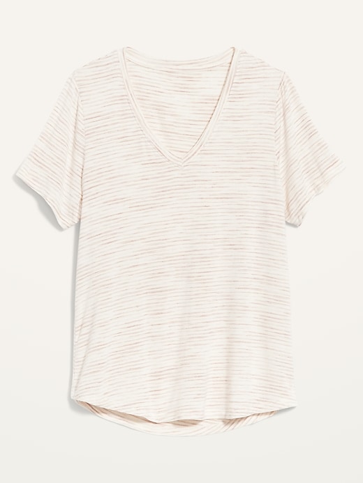 L'image numéro 4 présente T-shirt luxueux à col en V teint par espacements pour Femme