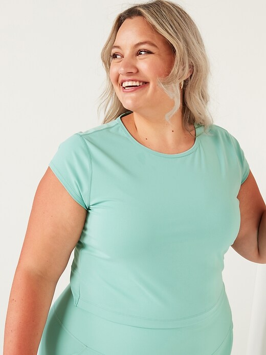 Image number 7 showing, PowerSoft Cropped Short-Sleeve Top