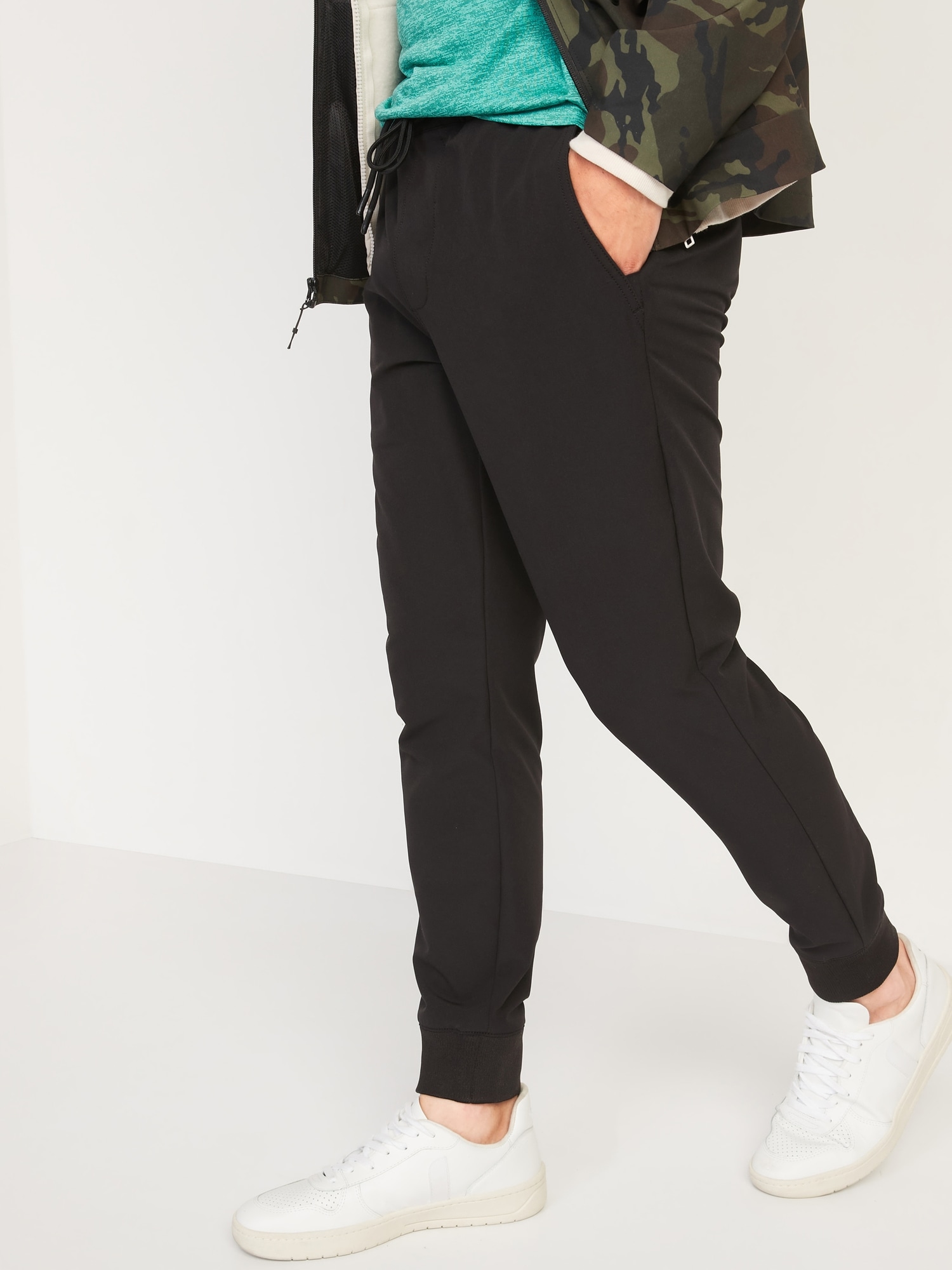 old navy active stretch tech pants