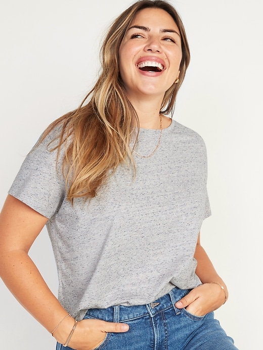 L'image numéro 1 présente T-shirt chiné ample confortable à manches courtes pour Femme