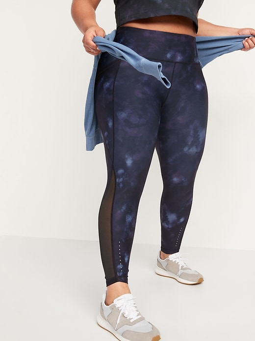 Image number 7 showing, High-Waisted PowerSoft Side-Pocket 7/8 Run Leggings
