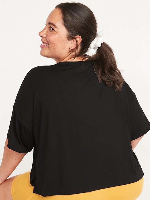Image number 8 showing, UltraLite All-Day Performance Crop T-Shirt for Women