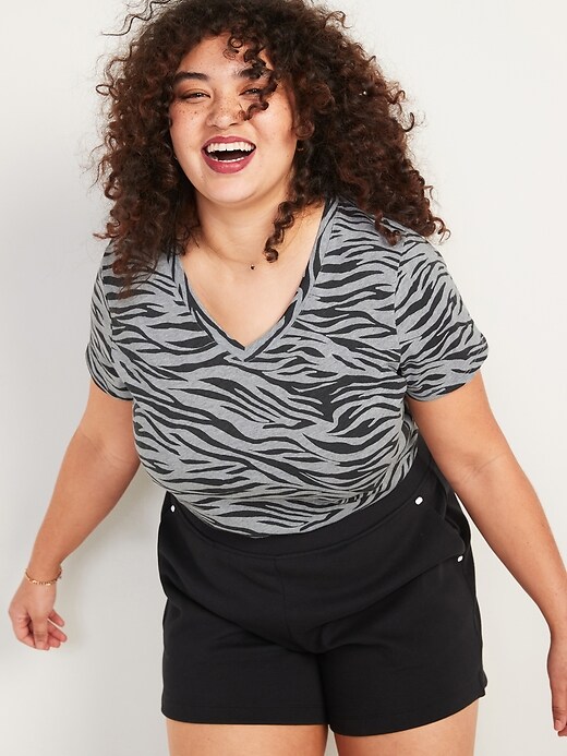 Old Navy EveryWear V-Neck Tee for Women. 1 Old Navy EveryWear V-Neck Tee for Women. 1