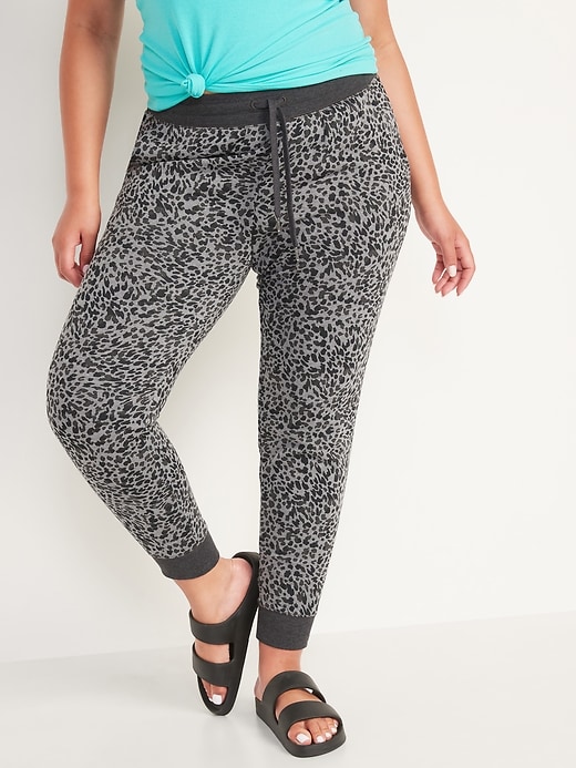 Image number 1 showing, Mid-Rise Vintage Street Jogger Sweatpants for Women