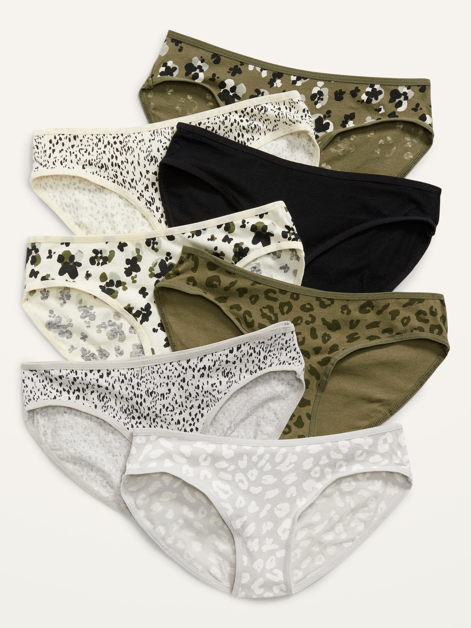 Gildan Girls Underwear, 18 Pack Bikini Cotton Panties, Size 8 