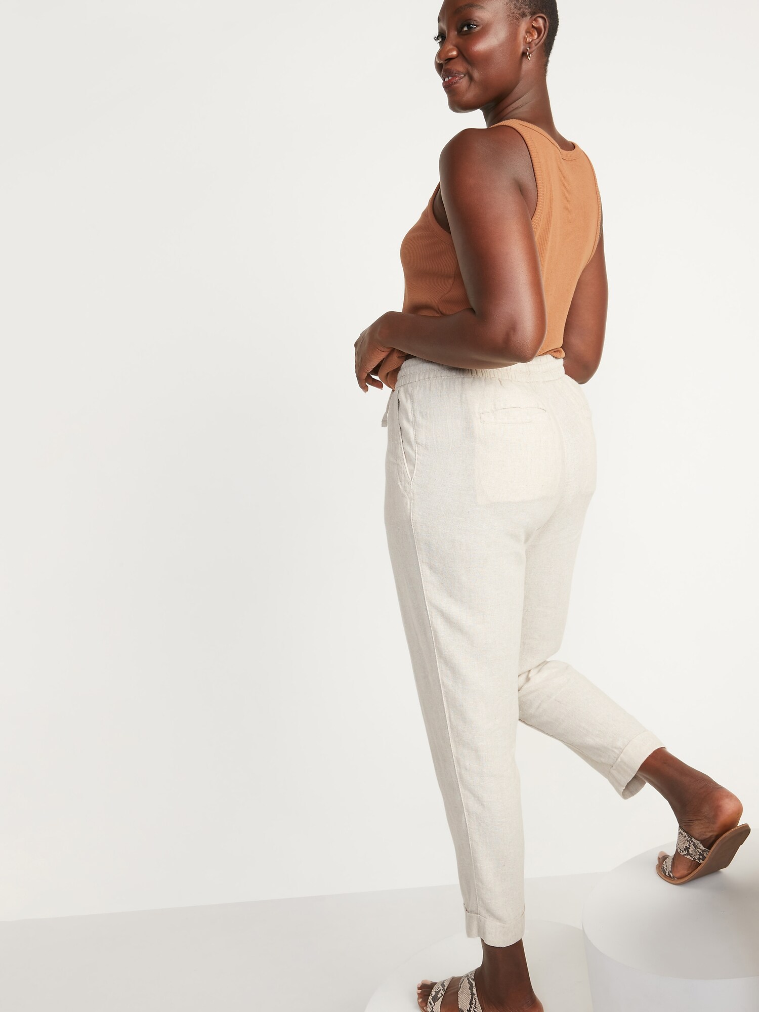 Old Navy - High-Waisted Linen-Blend Straight Cropped Pants for Women