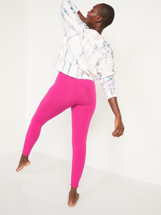 Image number 2 showing, High-Waisted 7/8 Leggings